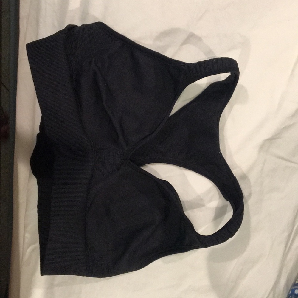 Lululemon Free to Be Sports Bra - Picture 2 of 2